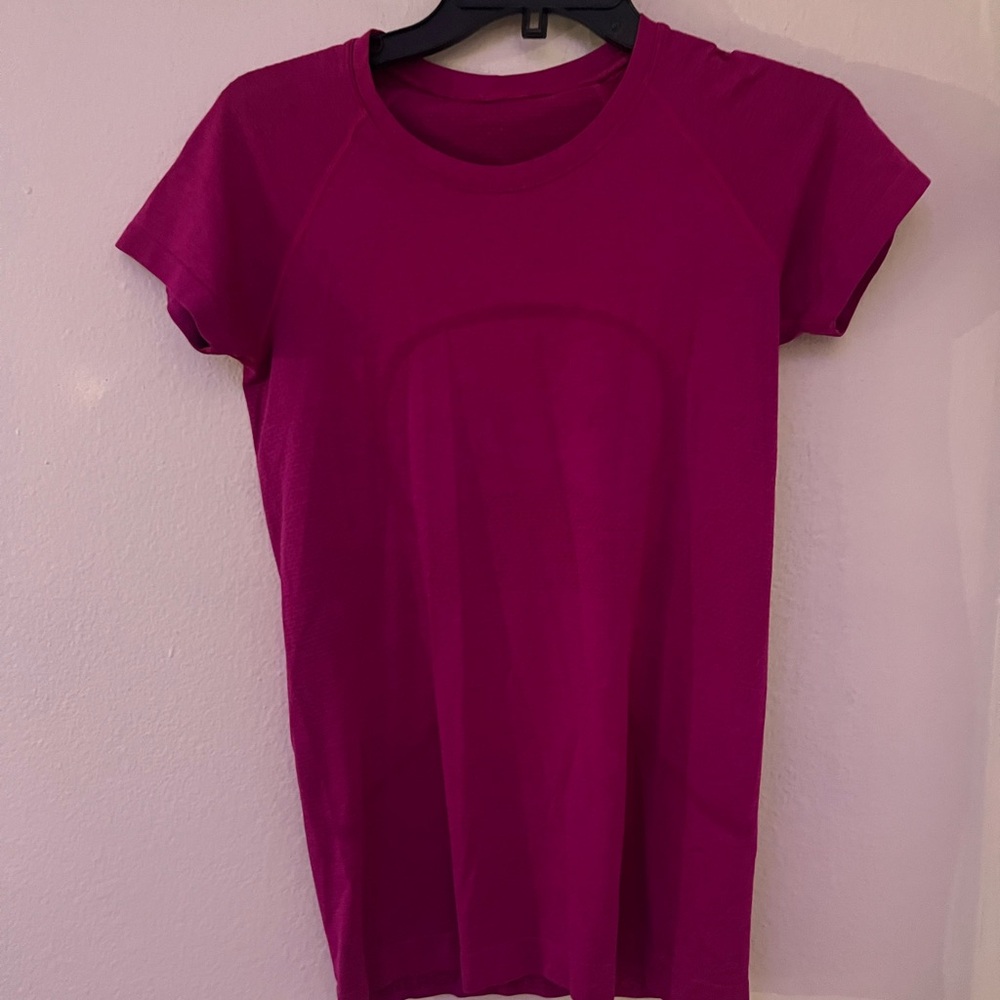 Lululemon Sonic Pink Swiftly Tech 2.0